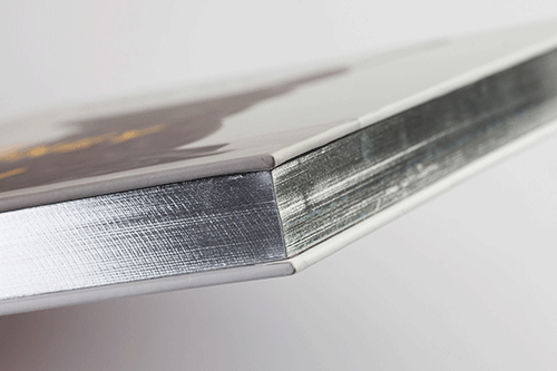 Edge painted, patterned, gilded …  Which outer edge style do you want?